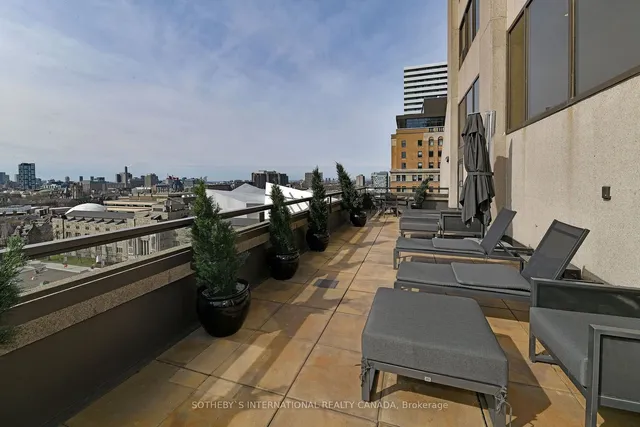 Primary image of 175 Cumberland St Unit 1611