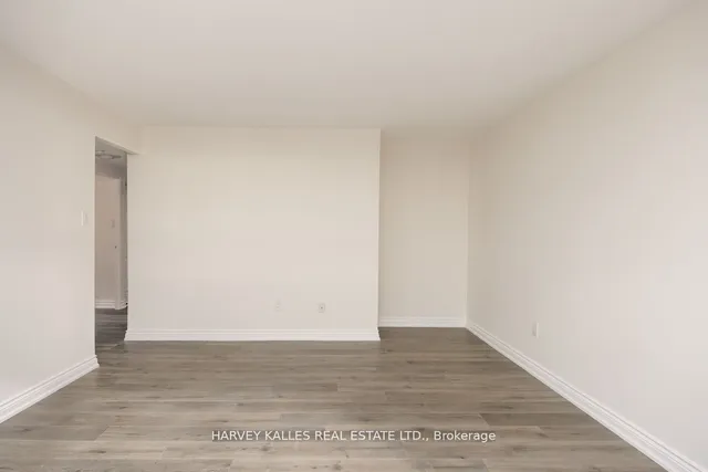 Additional image 19 of 55 Skymark Dr Unit 2903