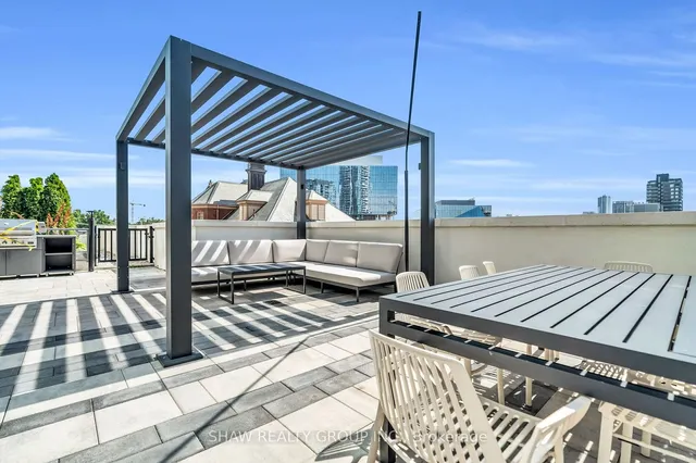 Additional image 30 of 15 Wellington St Unit 1906