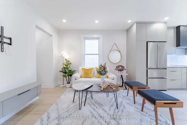 Additional image 6 of 14 Pinegrove Ave