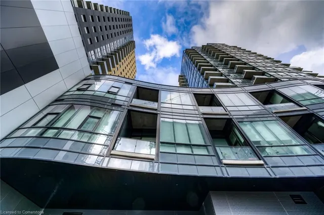 Additional image 11 of 104 Garment St Unit 1010