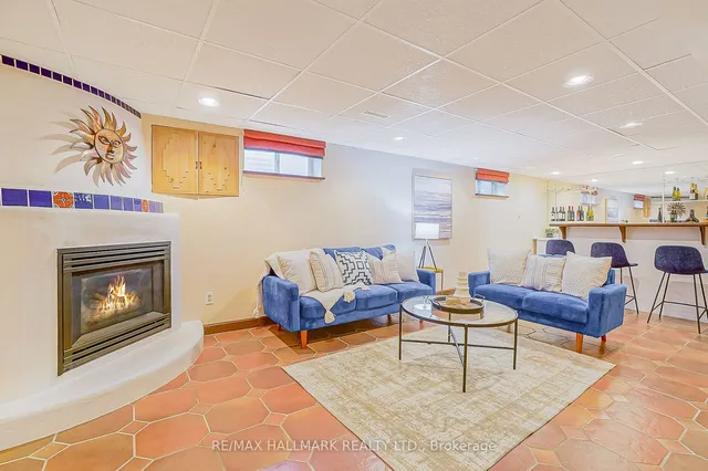 Additional image 24 of 3 Langevin Cres