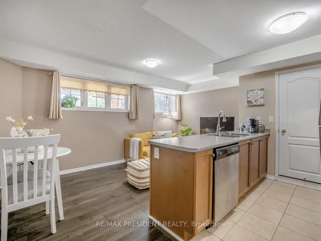 Additional image 18 of 129 Isaac Devins Blvd Unit 1