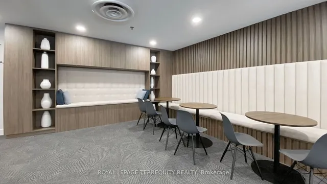 Additional image 26 of 20 Southport St Unit 511