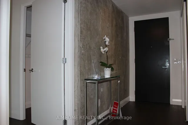 Additional image 7 of 224 King St Unit 1003