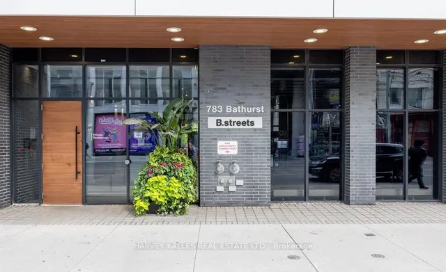 783 Bathurst St Unit 413
