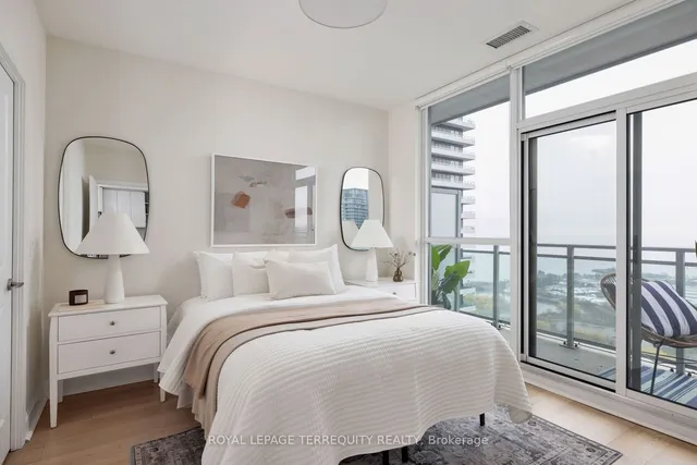 Additional image 23 of 33 Shore Breeze Dr Unit 3401