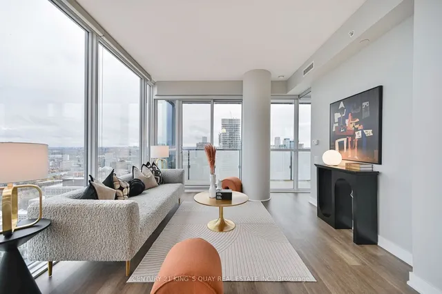 Additional image 11 of 15 Grenville St Unit 5004