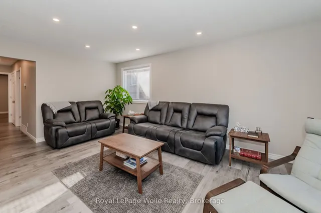 Additional image 10 of 48 Summerhill Cres