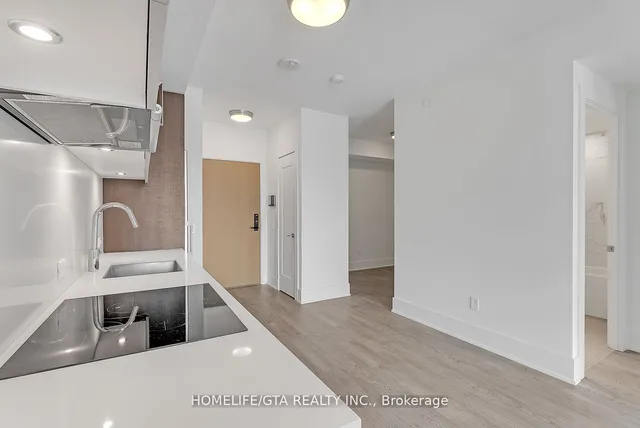 Additional image 13 of 118 Merchants' Wharf Unit 415