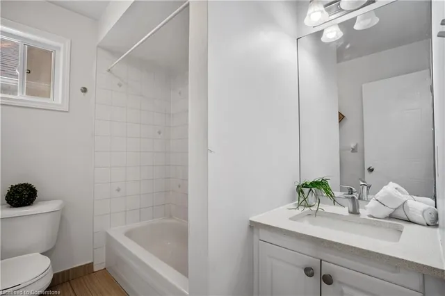 Additional image 19 of 15 Briarfield St