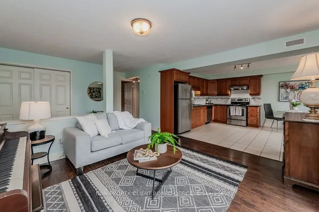 Additional image 9 of 1522 King St Unit 302