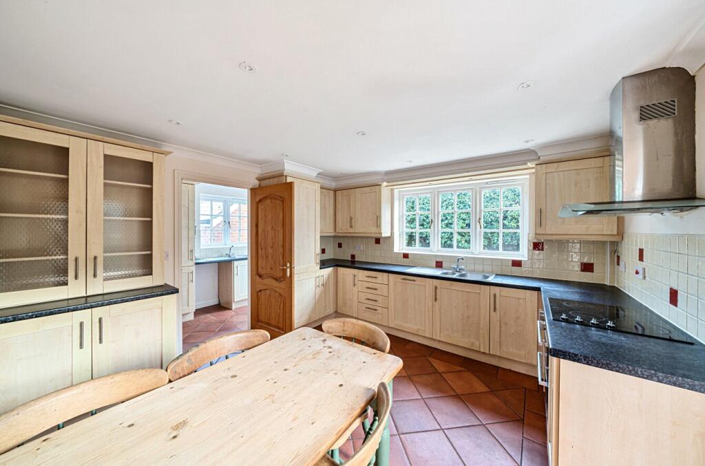 Additional image 6 of Blackmore Vale Close, Templecombe, Somerset, BA8