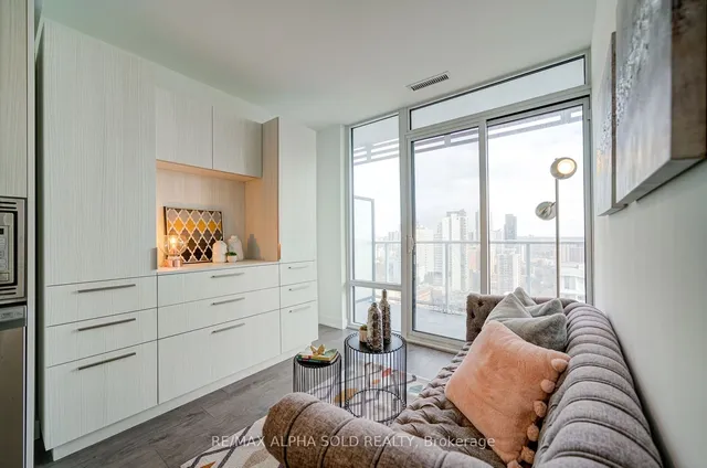 Additional image 18 of 18 Maitland Terr Unit 2209