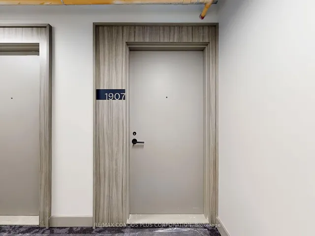 Additional image 3 of 47 Mutual St Unit 1907