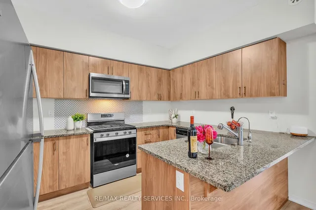Additional image 13 of 18 Humberwood Blvd Unit 2