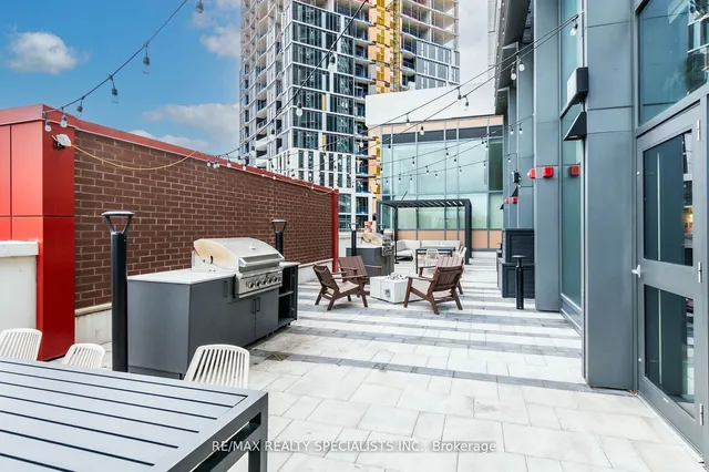 Additional image 29 of 15 Wellington St Unit 2804