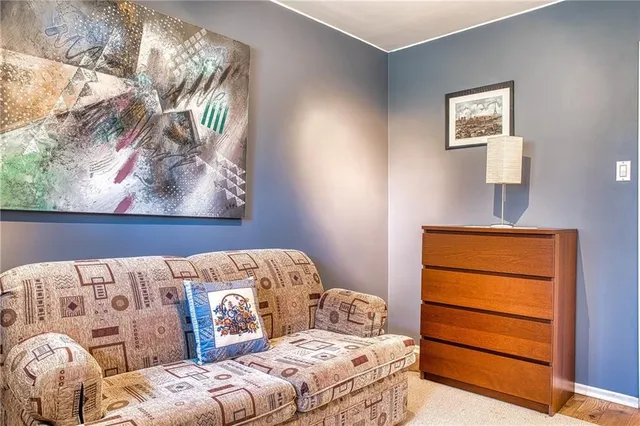 Additional image 13 of 55 CROSBY Dr