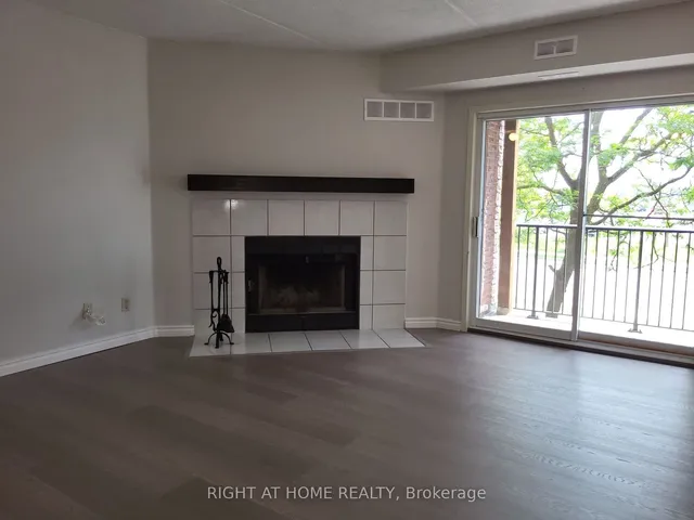 Additional image 4 of 3085 Kingsway Dr Unit 54