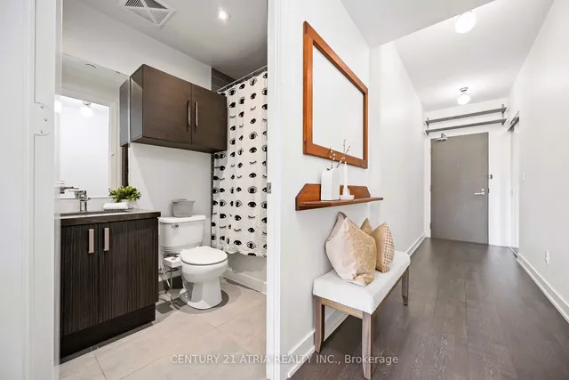 Additional image 29 of 501 St Clair Ave Unit 303