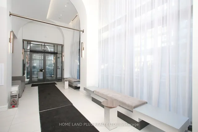 Additional image 5 of 39 Roehampton Ave Unit 2704