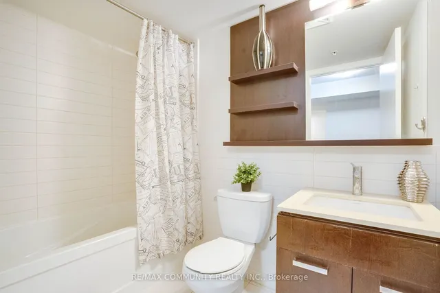 Additional image 18 of 295 Adelaide St Unit 824