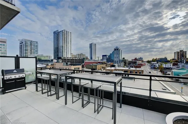 Additional image 46 of 60 Charles Street West, St Unit 604