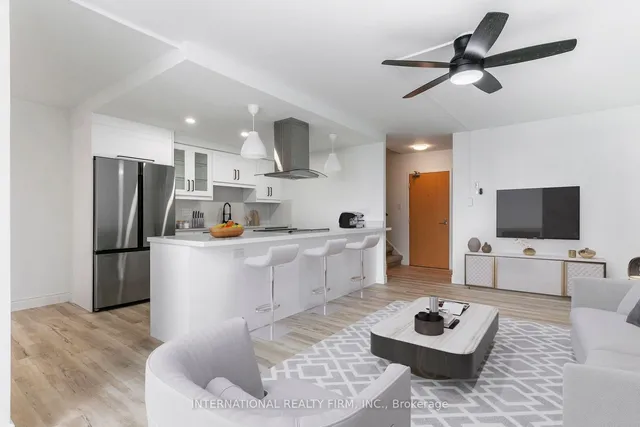 Additional image 2 of 60 Southport St Unit 818