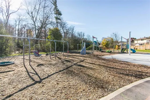 Additional image 46 of 130 Kingswood Dr Unit 33