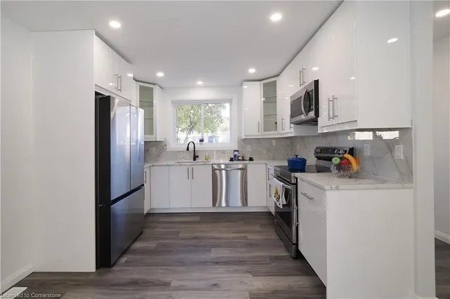 Additional image 14 of 50 Westmount Rd Unit 25