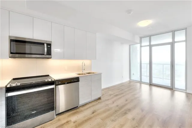 Additional image 8 of 60 Frederick St Unit 2910