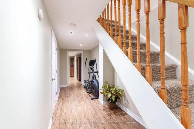 Additional image 24 of 27 Horseshoe Cres