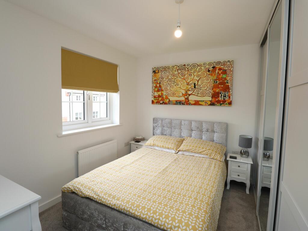 Additional image 5 of Edge of Wells