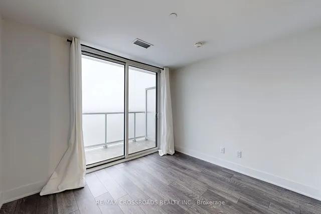 Additional image 12 of 188 Fairview Mall Dr Unit 2006