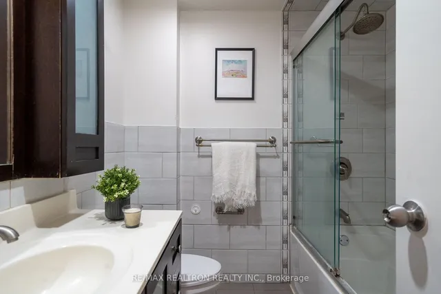 Additional image 25 of 2 Dailing Gate Unit 9