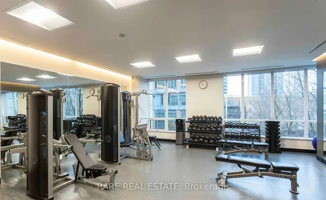 Additional image 19 of 500 Sherbourne St Unit 220