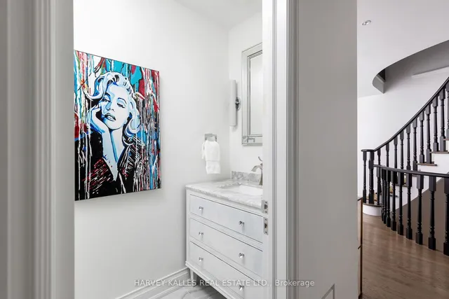 Additional image 18 of 121 Perry Cres