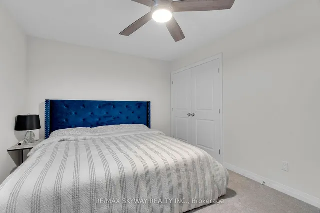 Additional image 28 of 972 Stonecliffe Walk Unit 18