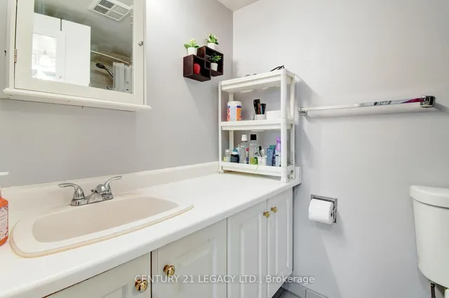 Additional image 32 of 10 Markbrook Lane Unit 1410