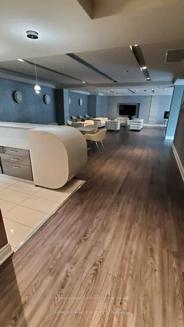 Additional image 20 of 80 Esther Lorrie Dr Unit 410