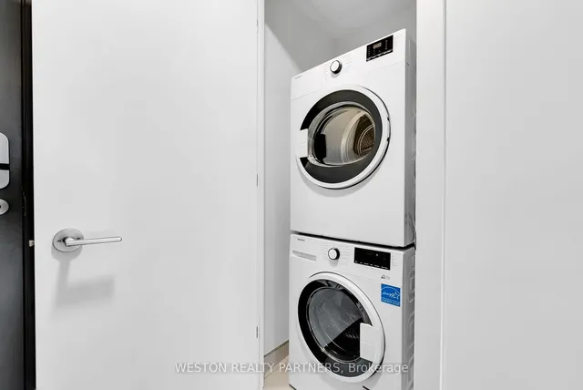 Additional image 15 of 9 Tecumseth St Unit 1106