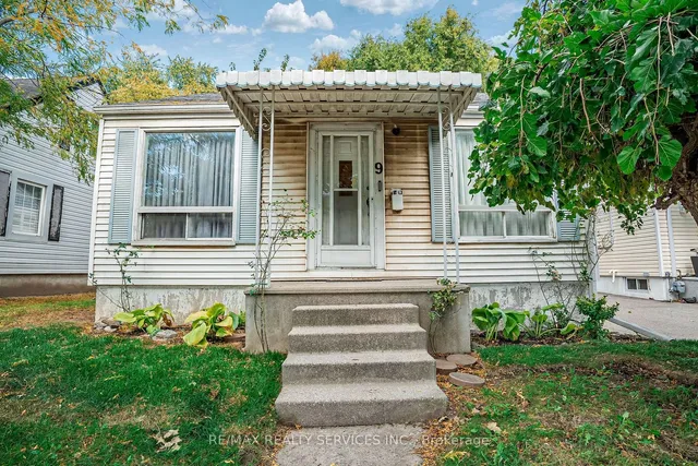 Additional image 2 of 9 Avon Park Dr