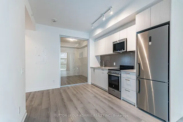 Additional image 6 of 1787 St. Clair Ave Unit 315