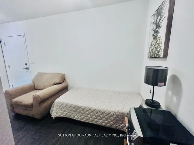 Additional image 22 of 1 Falaise Rd Unit 309