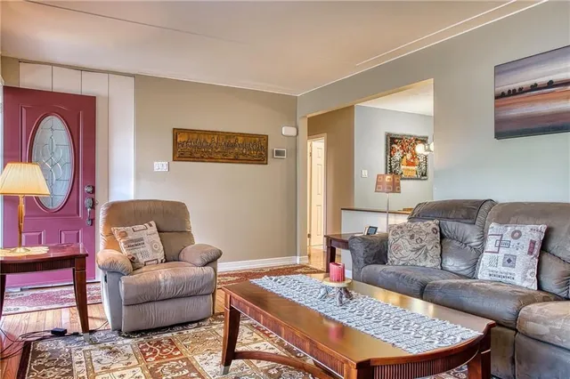 Additional image 4 of 55 CROSBY Dr