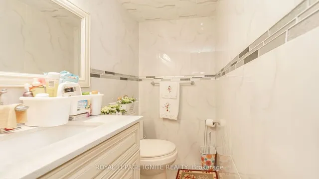 Additional image 35 of 320 Dixon Rd Unit 810