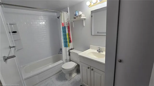 Additional image 11 of 64 Benton St Unit 703