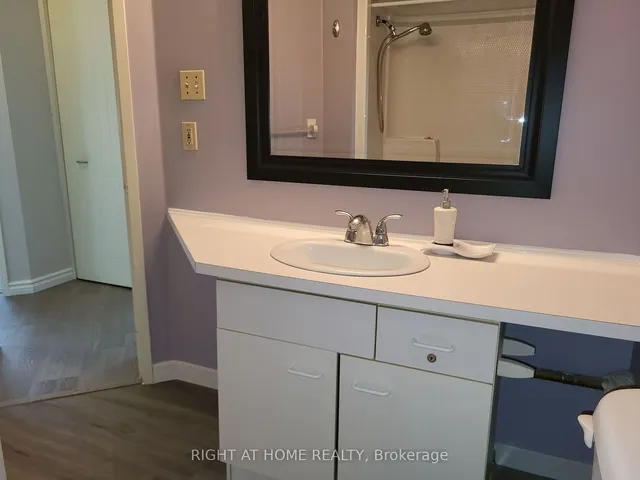 Additional image 18 of 3085 Kingsway Dr Unit 54