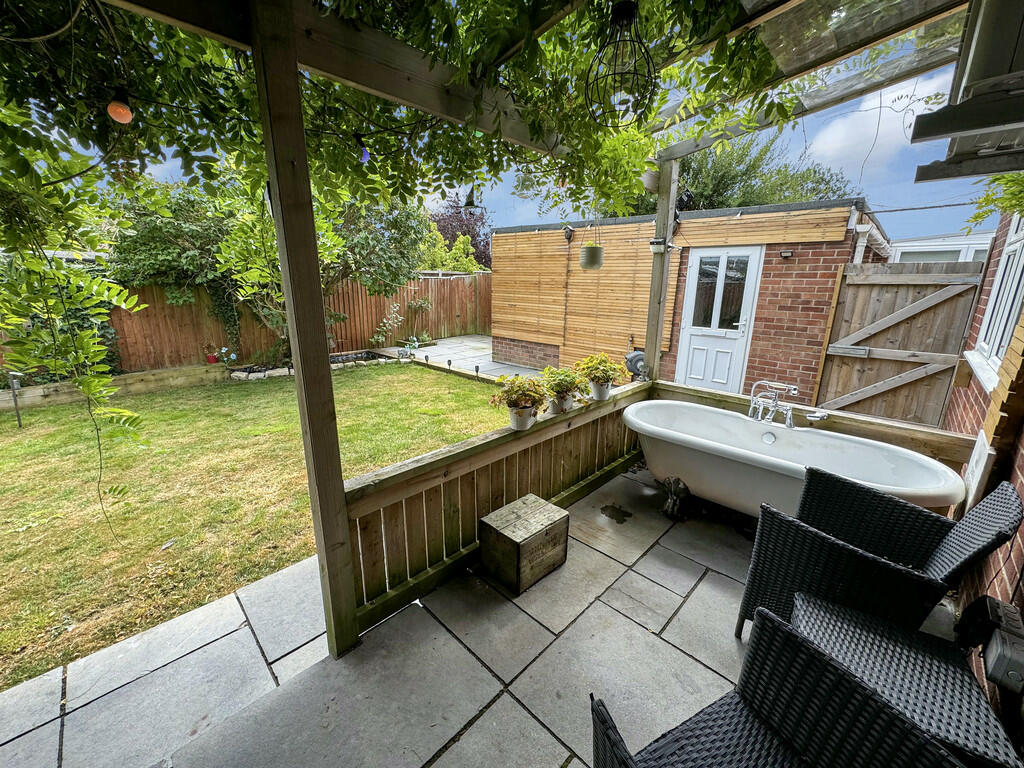 Additional image 12 of Silbury Close, Westbury