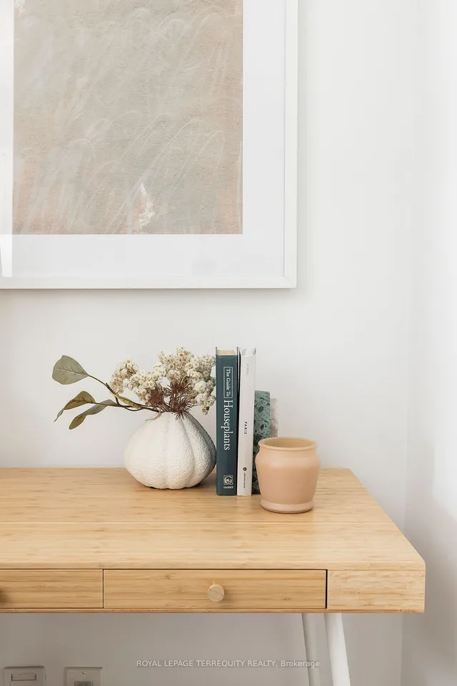 Additional image 36 of 33 Shore Breeze Dr Unit 3401